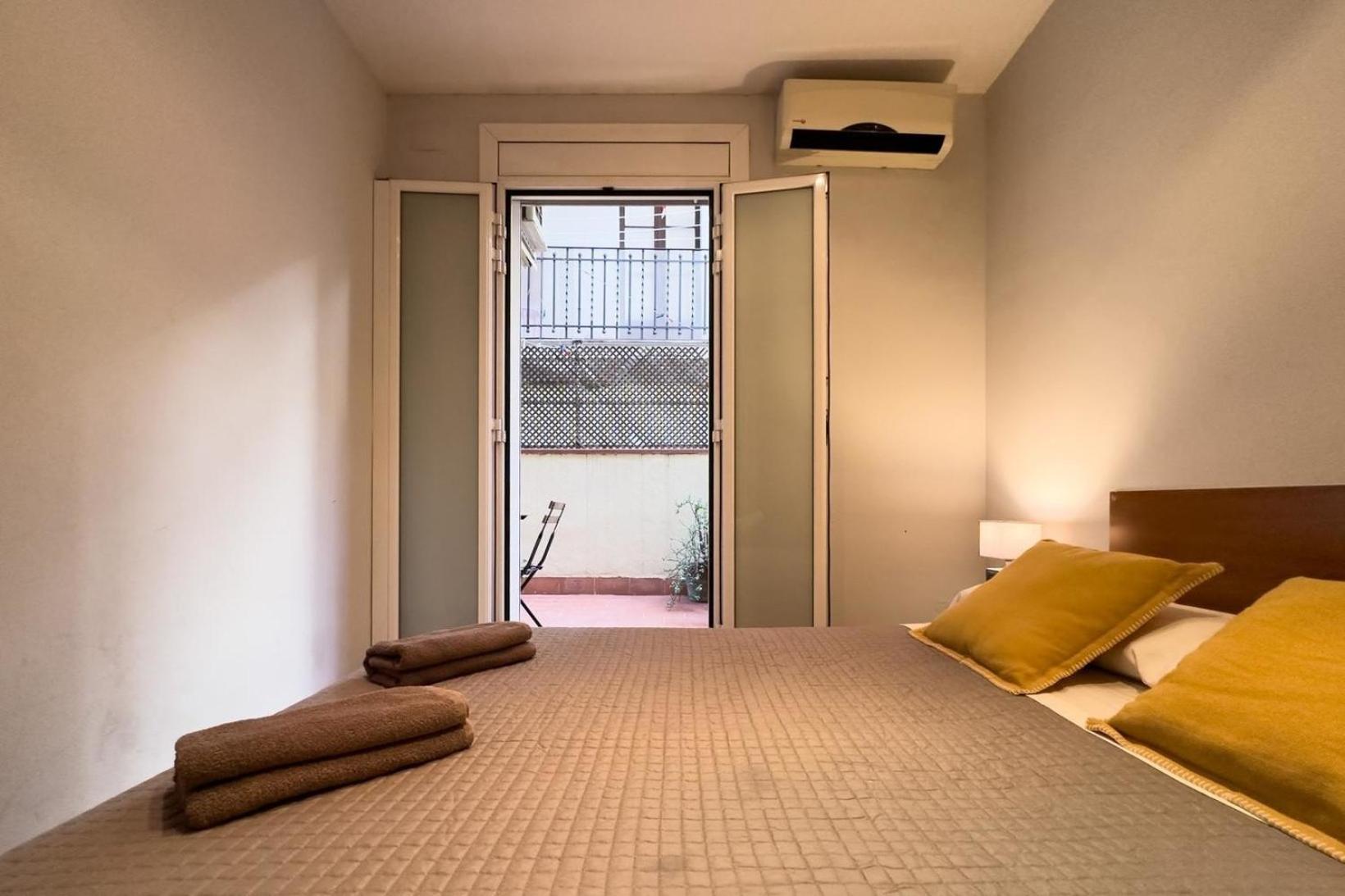 Fuer 3 Personen Ca 38 Qm In Barcelona-gracia, Costa Brava Costa Del Maresme * Barcelone